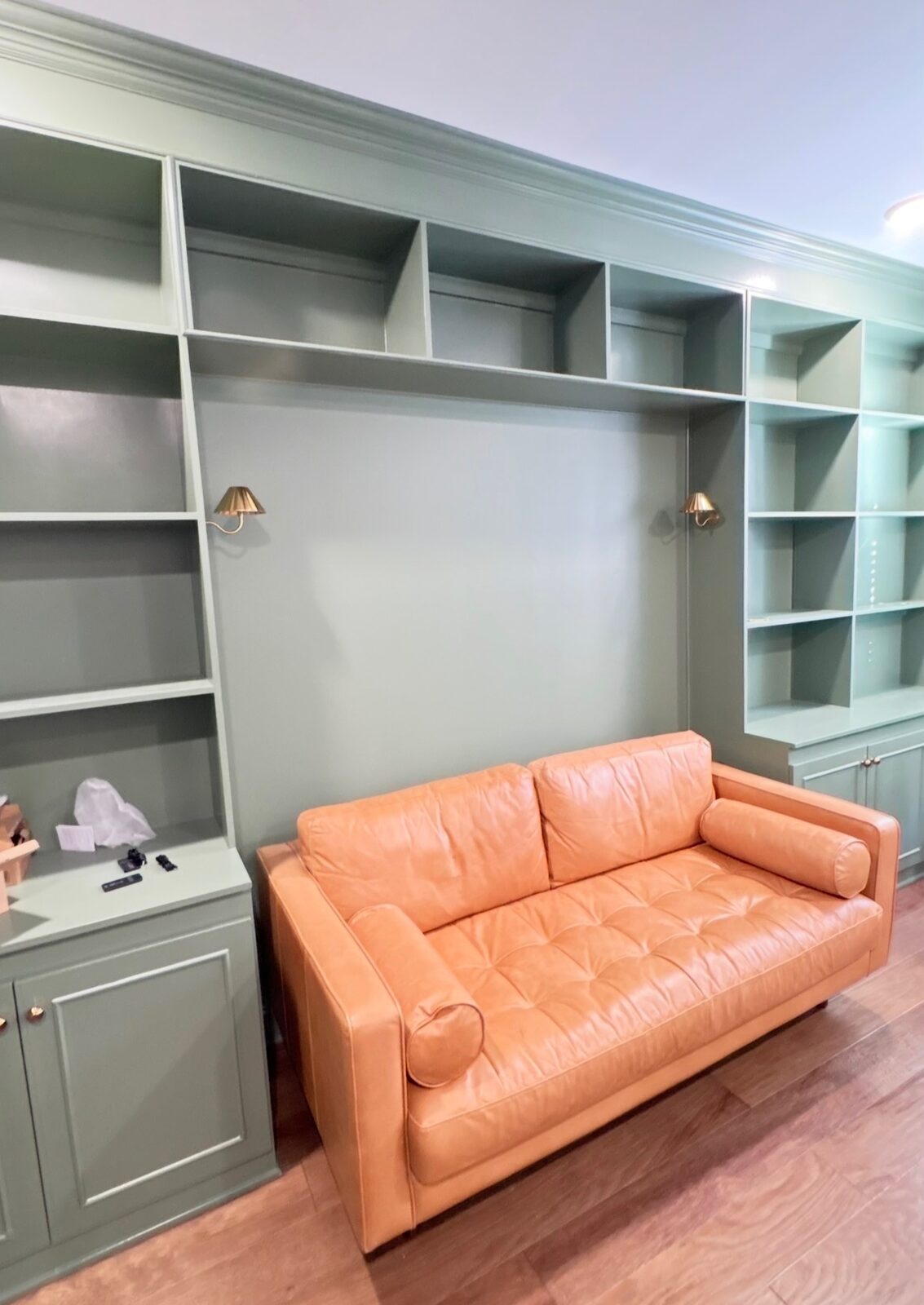 Built-in shelving & cabinetry