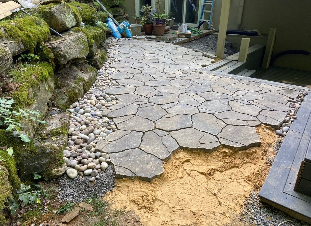 Stone walkways & hardscape